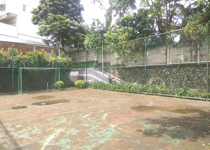 Simply Look 2Br At Bogor Valley Apartment By Travelio